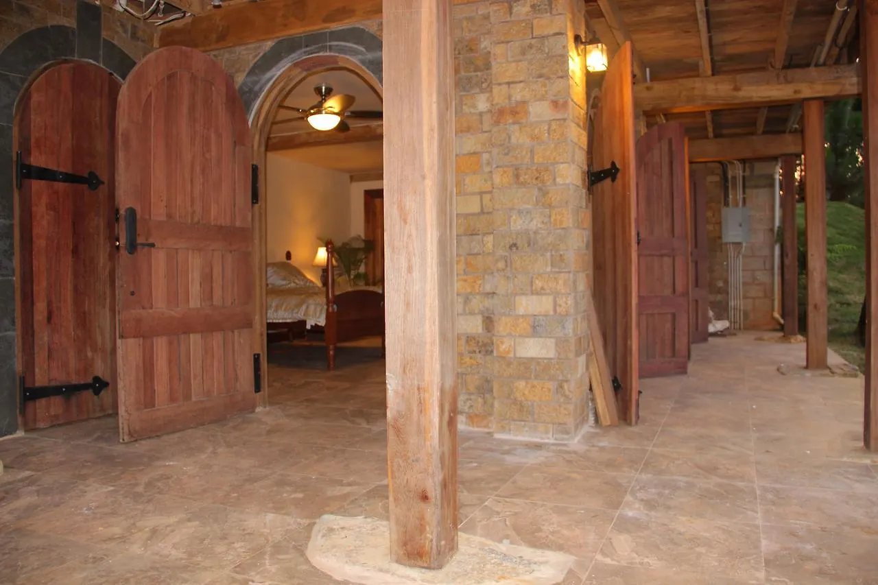 La Casita Villa Diego Martin Chalet